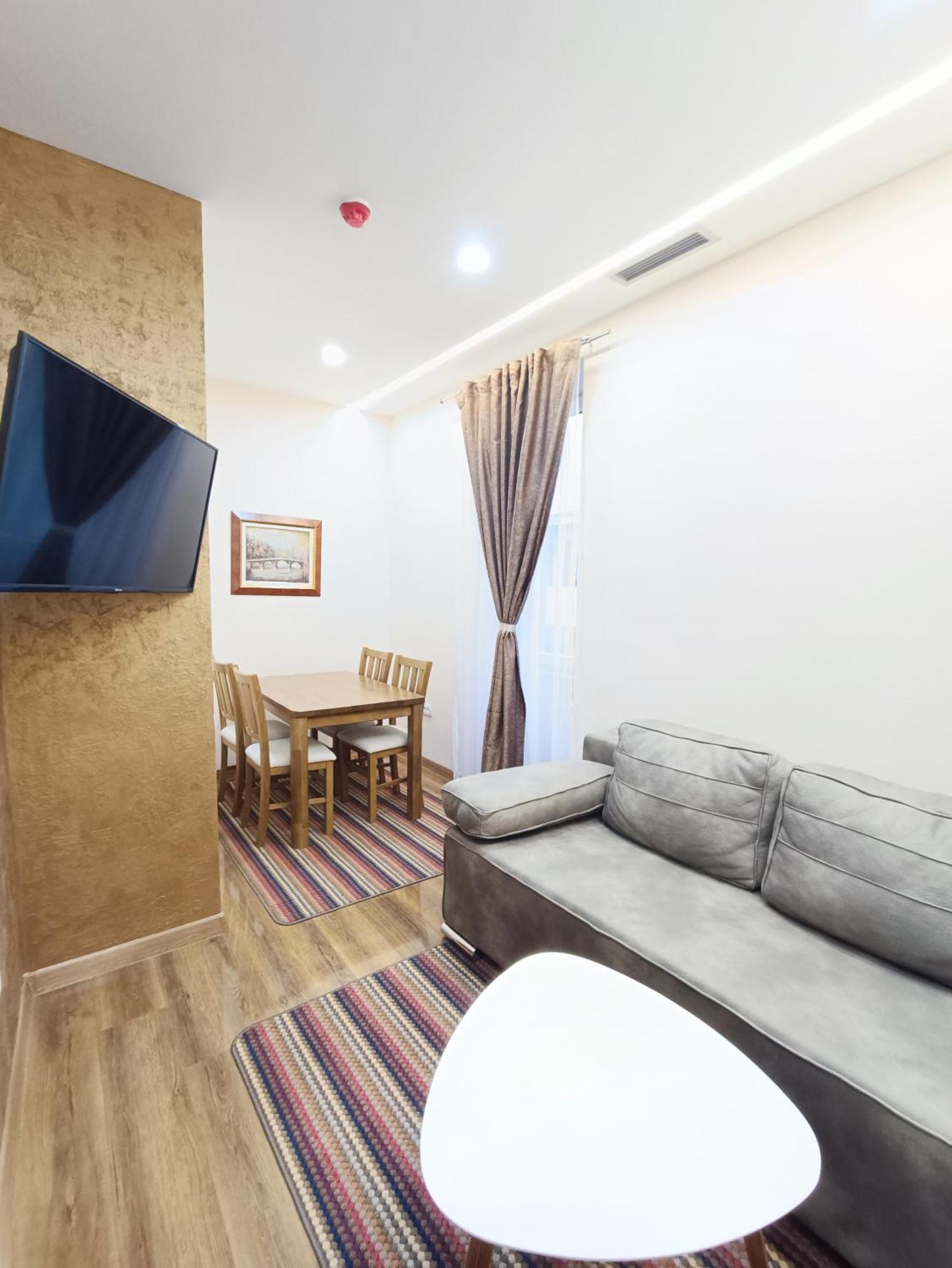 Karaula Apartman